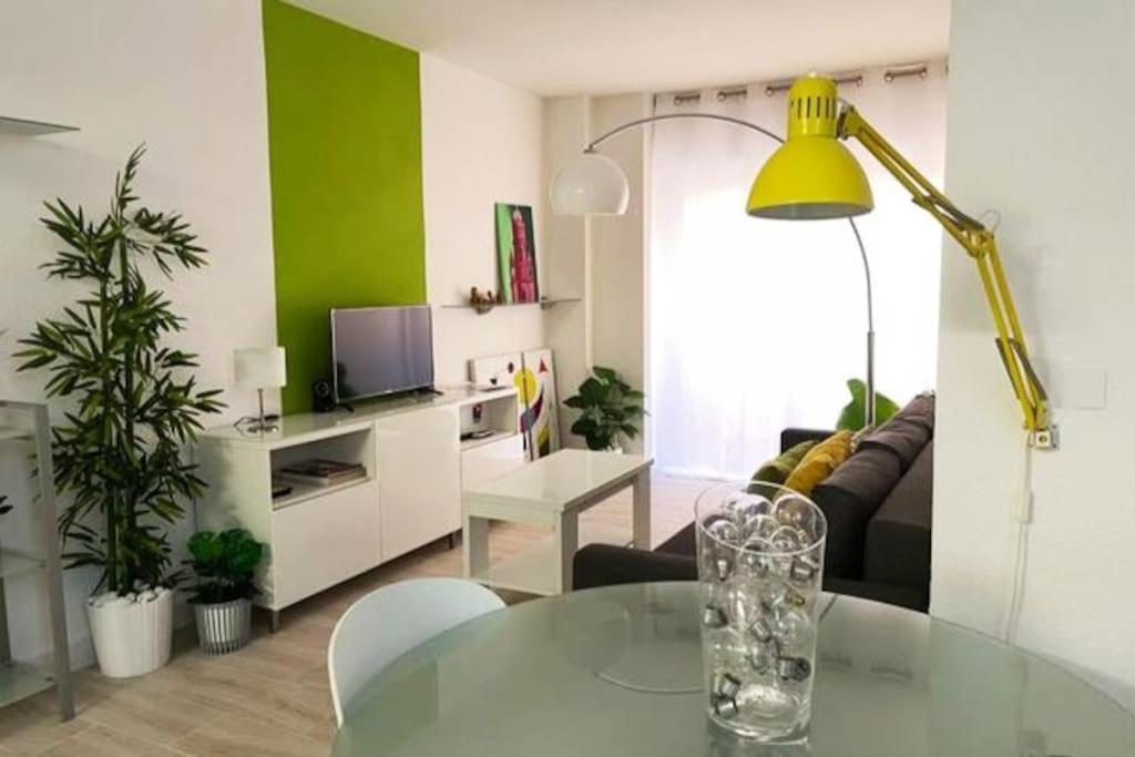 Modern Oscvict En Apartment Murcia
